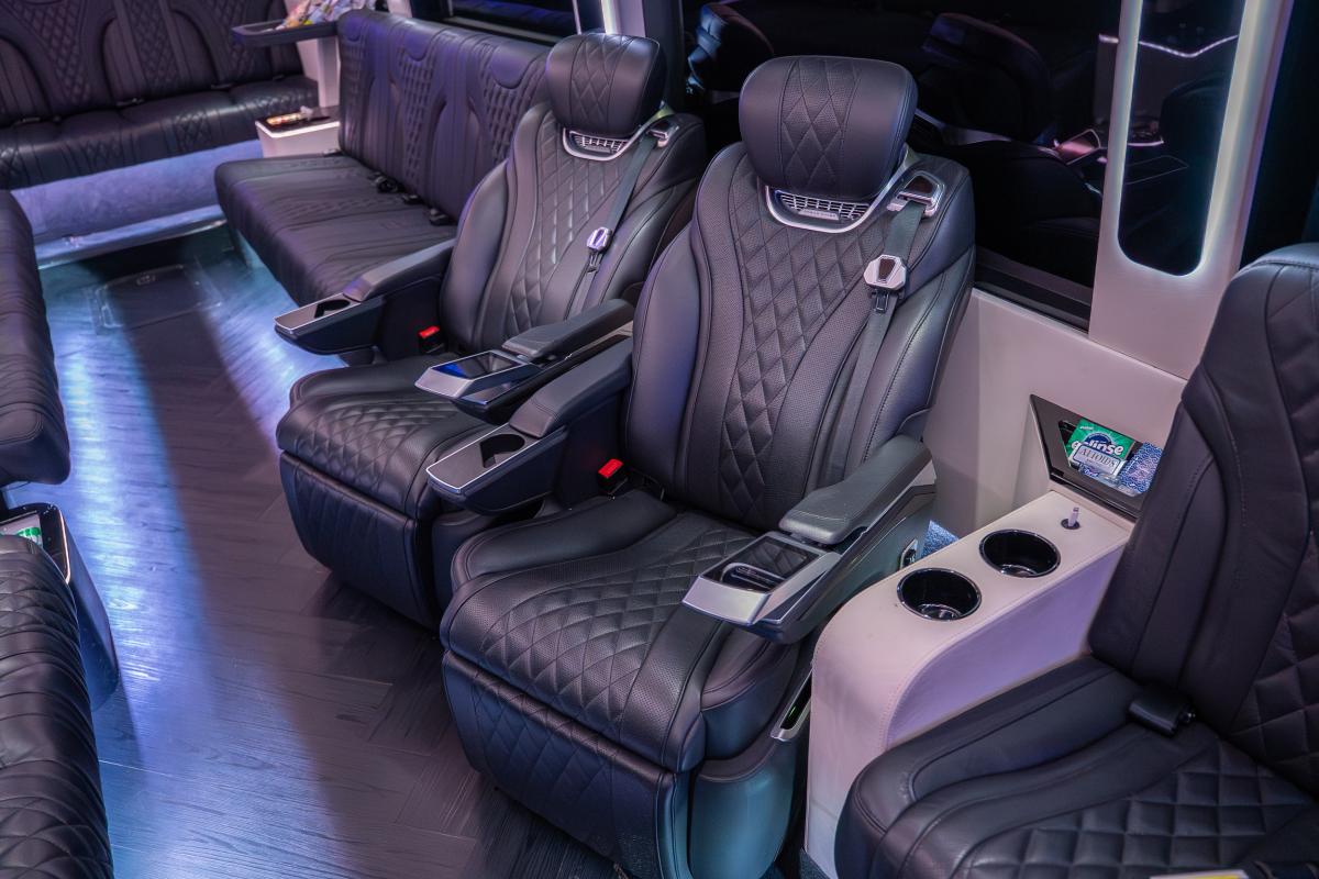 Entertainment 55 for Photoshoots in Los Angeles Thumbnail 3