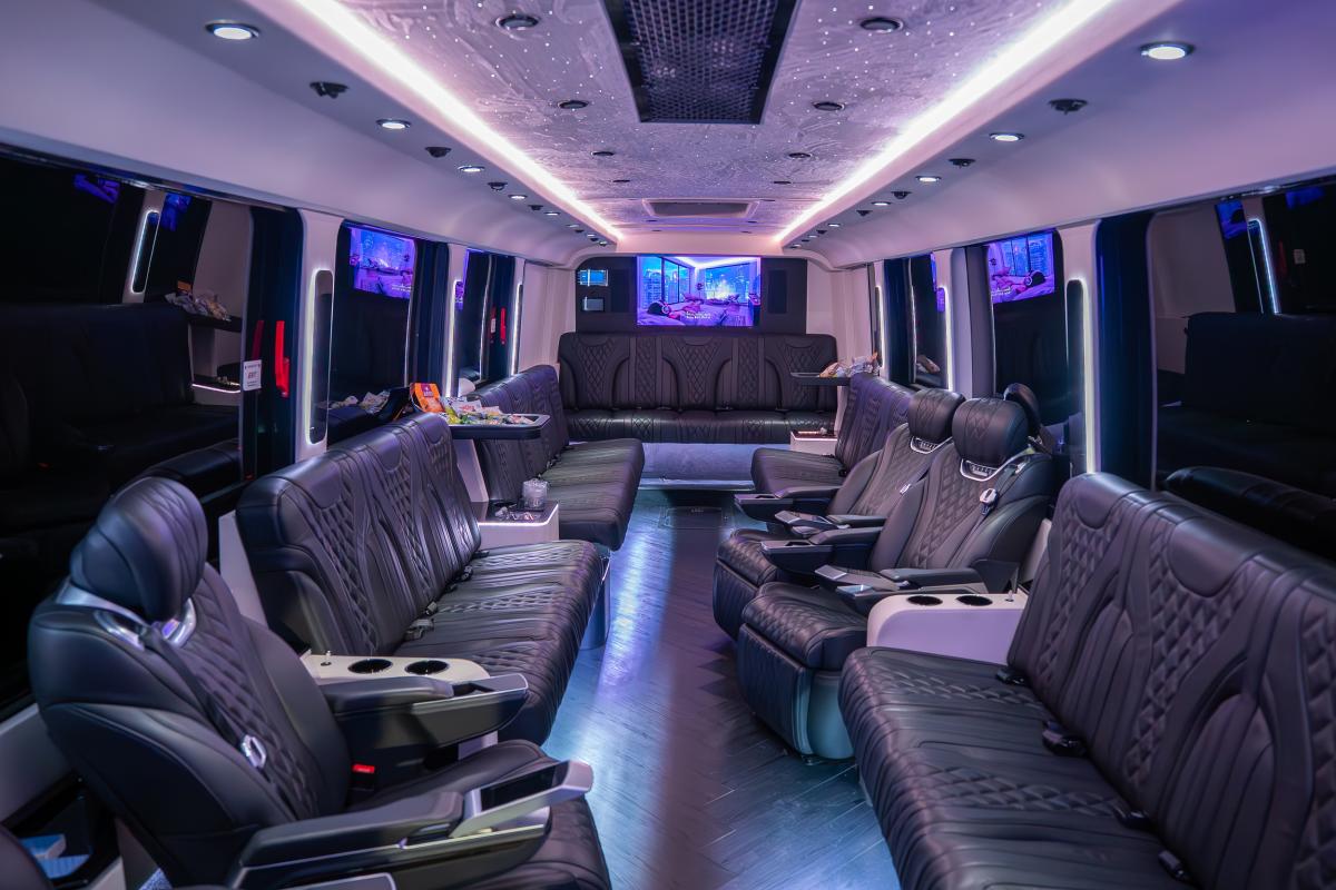 Entertainment 55 for Photoshoots in Los Angeles Thumbnail 9