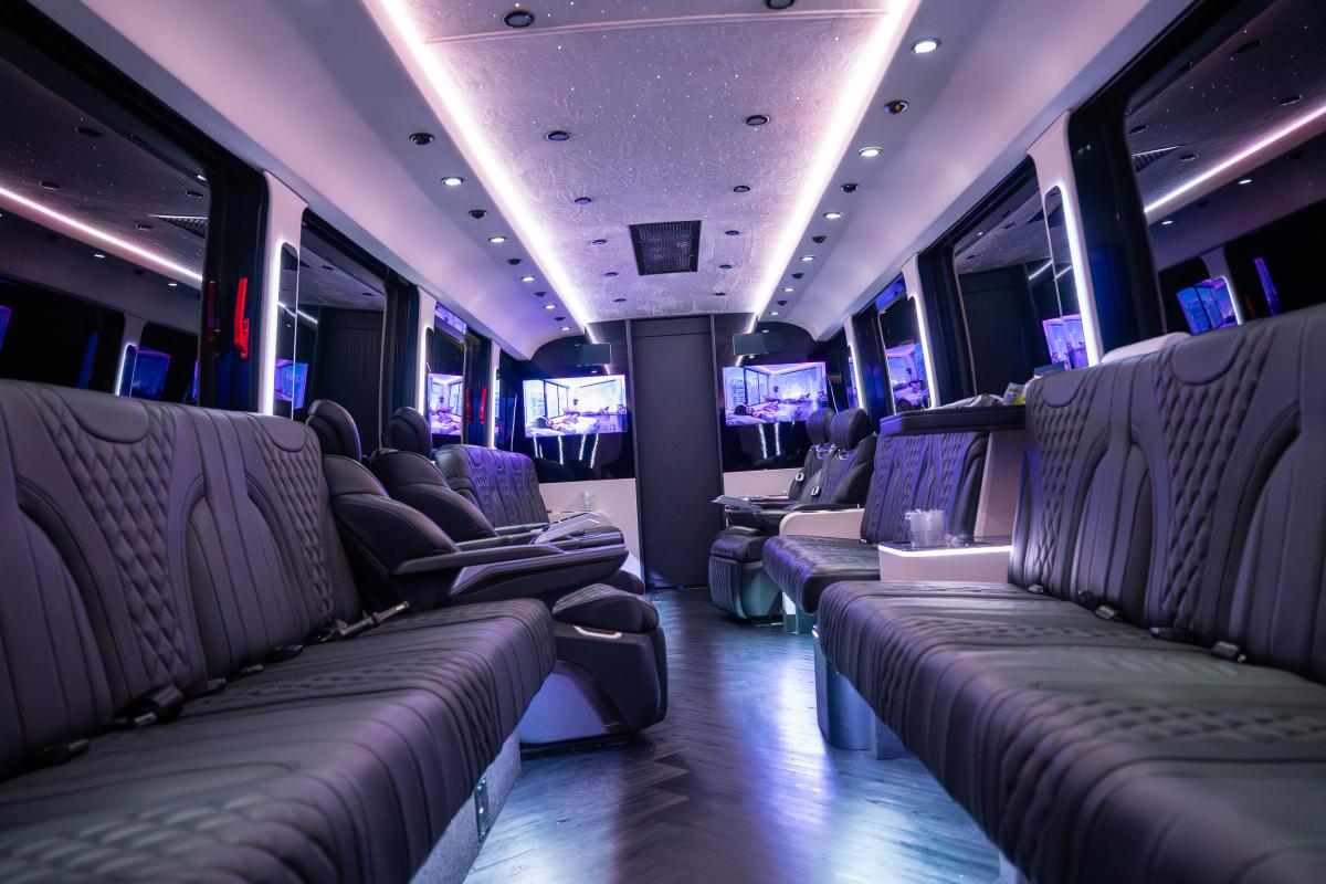 Entertainment 55 for Photoshoots in Los Angeles Thumbnail 14