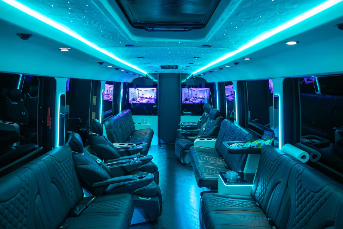 Entertainment 55 for Photoshoots in Los Angeles Thumbnail 1