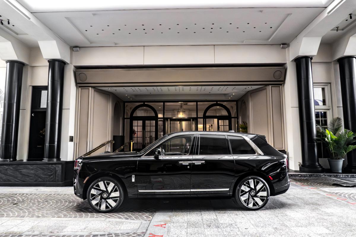 Rolls-Royce Cullinan for Photoshoots in Los Angeles